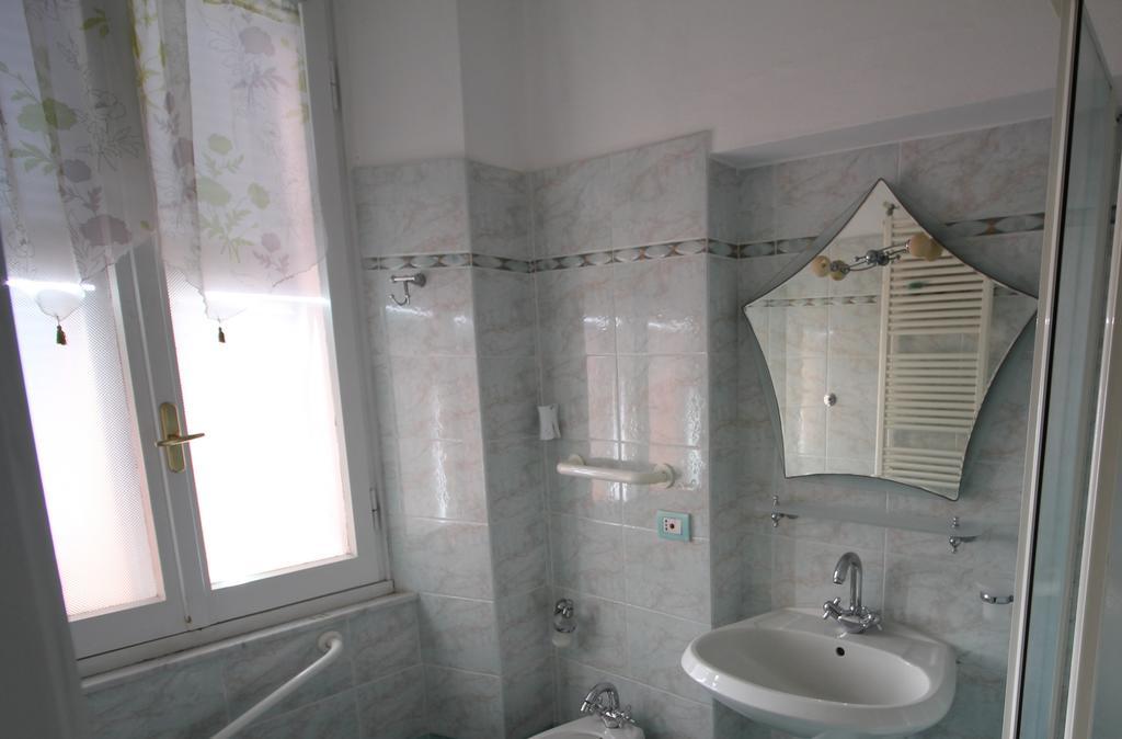La Pulce Argentata Apartment เซสตรี เลวานเต ภายนอก รูปภาพ
